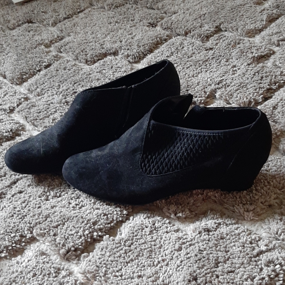Black Suede Dress Wedges